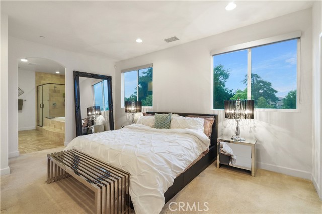 18141 Topham Street, Tarzana CA: https://media.crmls.org/medias/f09afc80-9f6d-4f82-b6a2-f0db713cd5ed.jpg
