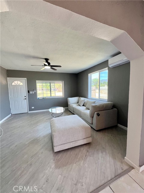 Detail Gallery Image 34 of 56 For 2527 W Third Ave, San Bernardino,  CA 92407 - – Beds | – Baths