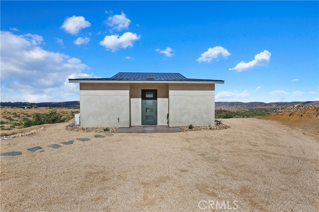 Detail Gallery Image 18 of 37 For 3208 Ox Yoke, Pioneertown,  CA 92268 - 2 Beds | 2 Baths