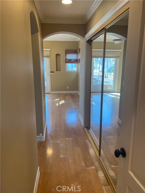 Detail Gallery Image 21 of 47 For 121 21st, Huntington Beach,  CA 92648 - 3 Beds | 4/1 Baths