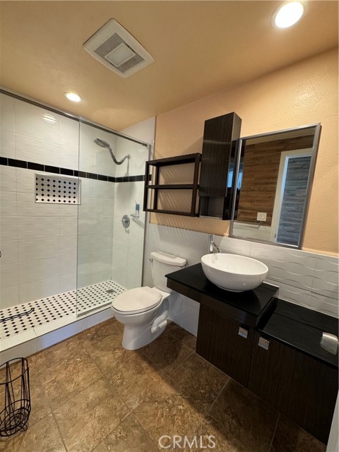 Detail Gallery Image 13 of 18 For 230 Linden Ave #507,  Long Beach,  CA 90802 - 1 Beds | 1 Baths