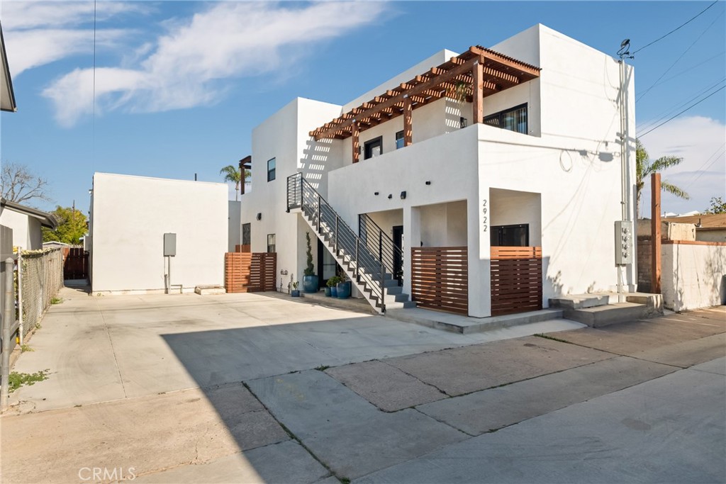2920 Bancroft Street - photo 2