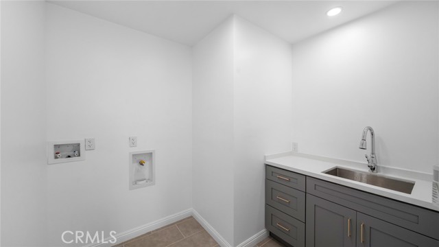 2306 Aviation Boulevard, Redondo Beach, California 90278, 4 Bedrooms Bedrooms, ,5 BathroomsBathrooms,Residential,Sold,Aviation,PV21200474