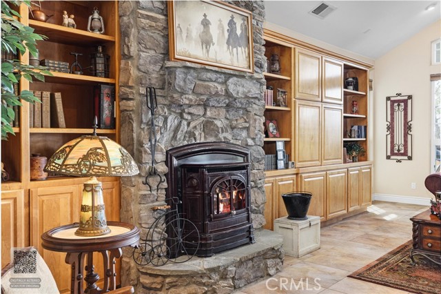 Detail Gallery Image 9 of 50 For 7364 Sierra, Wofford Heights,  CA 93285 - 3 Beds | 2/1 Baths