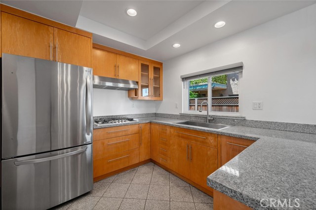 Detail Gallery Image 22 of 75 For 2230 Ohio Ave #4,  Signal Hill,  CA 90755 - 3 Beds | 2/1 Baths