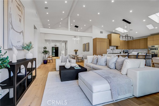 4609 Paseo De Las Tortugas, Torrance CA: https://media.crmls.org/medias/f09ef326-9c3c-4077-9070-c4271641bc13.jpg