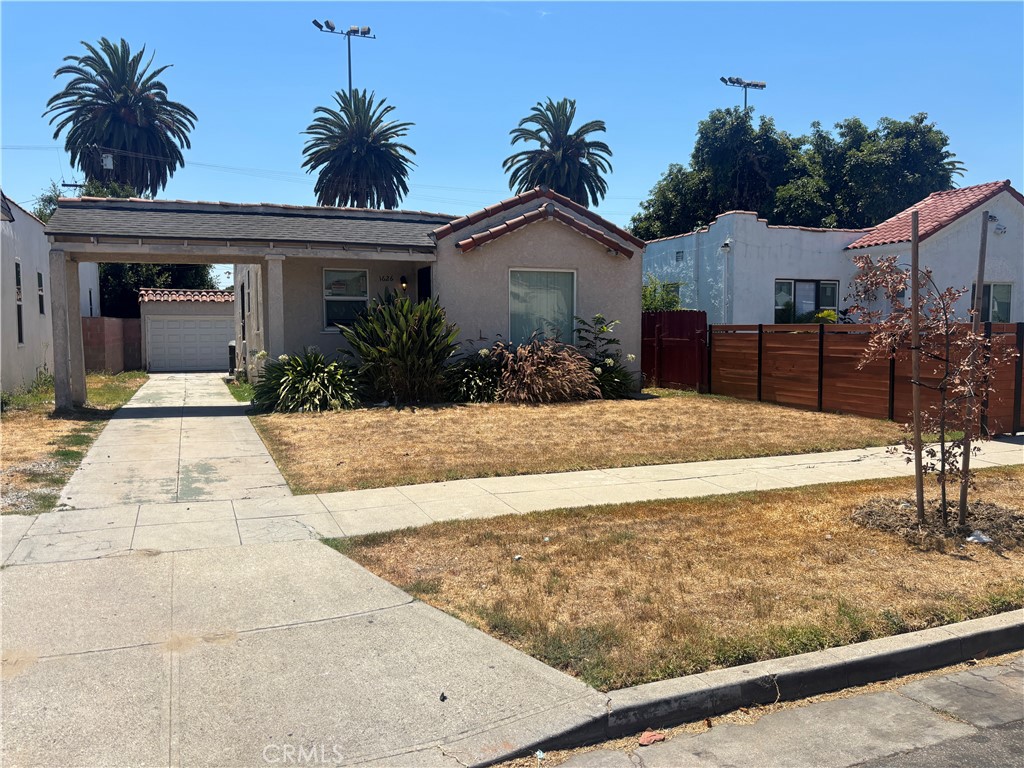 1626 W 60th Place
