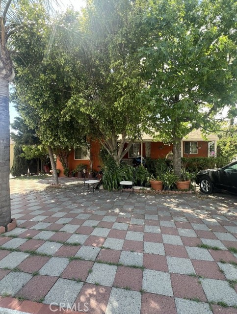 Detail Gallery Image 1 of 10 For 7935 Cleon Avenue, Sun Valley,  CA 91352 - 3 Beds | 1 Baths