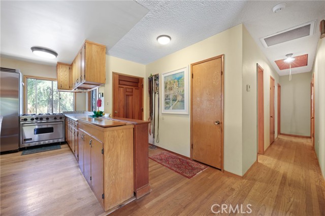 120 Franklin Avenue, Redlands CA: https://media.crmls.org/medias/f0a0eba1-dfa2-4771-84e3-da27ec94b7bc.jpg