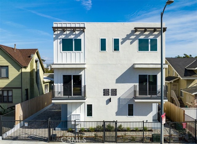 2234 Crenshaw Boulevard, Los Angeles, California 90016, ,Multi-Family,For Sale,Crenshaw,PW24202422