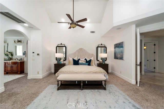45200 Oak Manor Ct, Temecula CA: https://media.crmls.org/medias/f0a30870-f486-4680-a2f8-63612b5d24df.jpg
