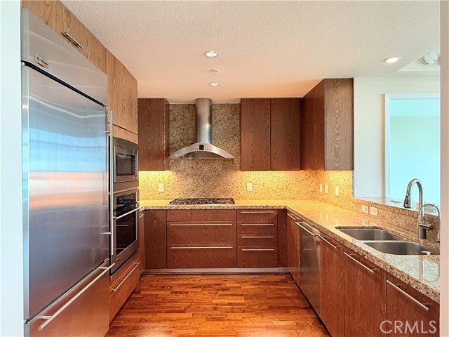Detail Gallery Image 1 of 8 For 3141 Michelson Drive #603,  Irvine,  CA 92612 - 2 Beds | 2 Baths