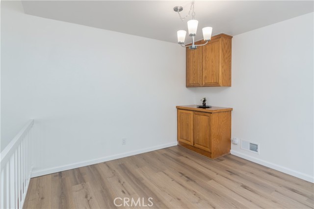 Detail Gallery Image 14 of 25 For 10444 Canoga Ave #27,  Chatsworth,  CA 91311 - 3 Beds | 2/1 Baths