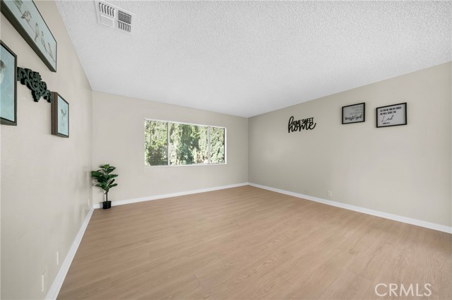 Detail Gallery Image 11 of 23 For 3144 Lashbrook Ave #4,  El Monte,  CA 91733 - 3 Beds | 1 Baths