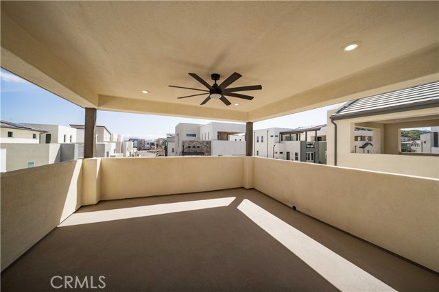 Detail Gallery Image 42 of 69 For 27516 Golden Currant Pl, Valencia,  CA 91381 - 4 Beds | 4/1 Baths