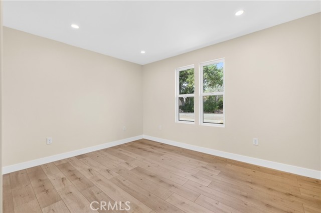 Detail Gallery Image 23 of 60 For 650 Marylind, Claremont,  CA 91711 - 6 Beds | 2/1 Baths