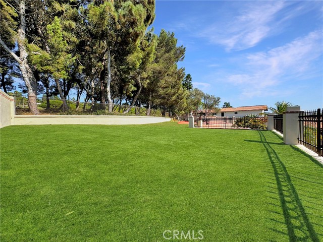 30666 Calle De Suenos, Rancho Palos Verdes, California 90275, 5 Bedrooms Bedrooms, ,3 BathroomsBathrooms,Residential,For Sale,Calle De Suenos,PV24185372