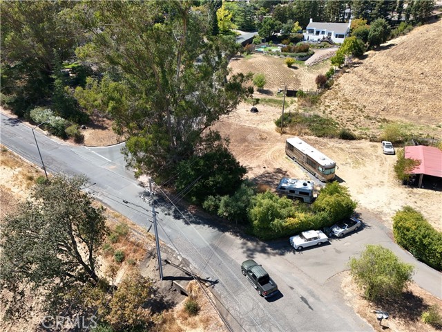 852 Los Alamos Road, Santa Rosa CA: https://media.crmls.org/medias/f0a67f99-cc01-4048-bc6d-a7174a51e2ef.jpg