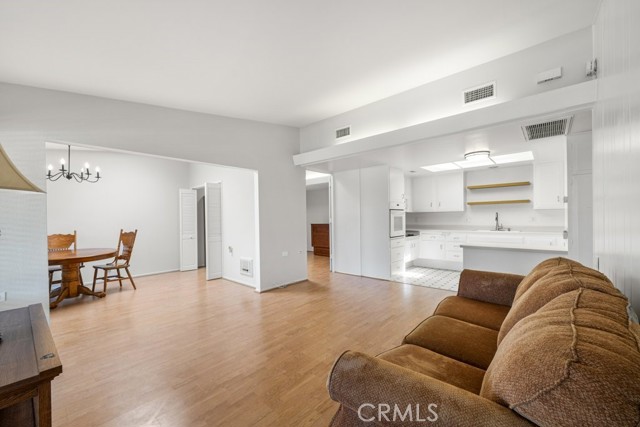 Detail Gallery Image 9 of 37 For 13271 Del Monte Dr M14-33j,  Seal Beach,  CA 90740 - 2 Beds | 1 Baths