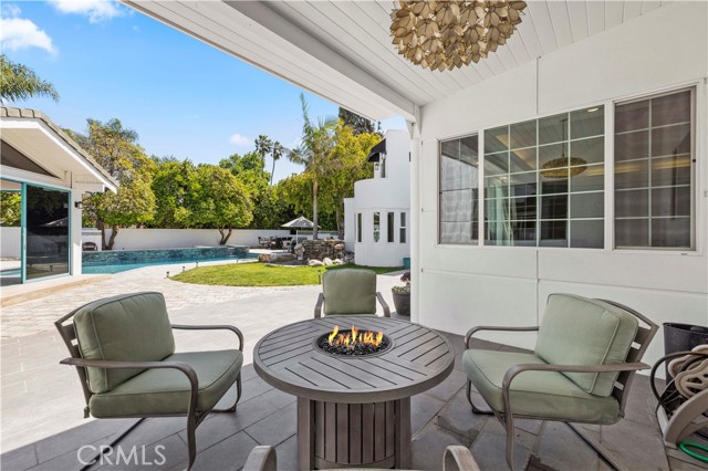 8944 Enfield, Sherwood Forest CA: https://media.crmls.org/medias/f0a7345c-9128-43b6-9fa2-0df84486c9e7.jpg
