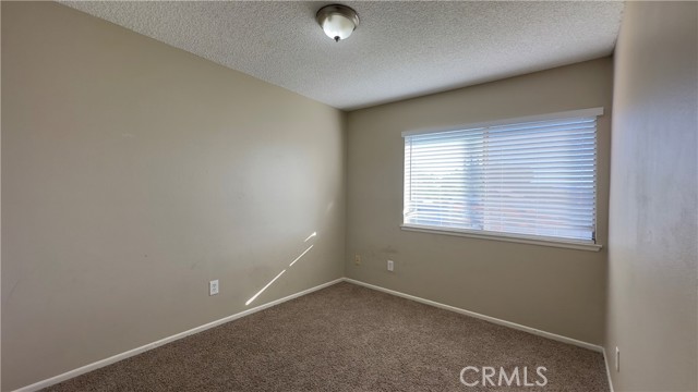 Detail Gallery Image 8 of 27 For 3469 Columbia, Riverside,  CA 92501 - 3 Beds | 1/1 Baths