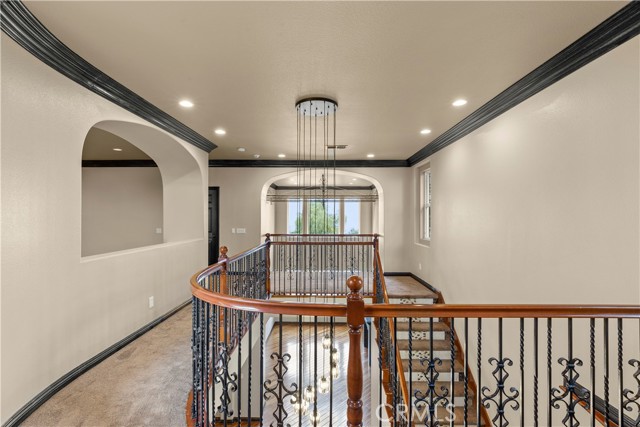 Detail Gallery Image 18 of 67 For 18301 Lakepointe Dr, Riverside,  CA 92503 - 5 Beds | 4/1 Baths