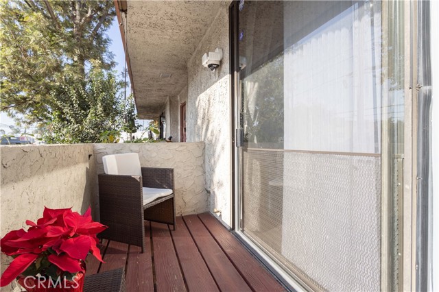 Detail Gallery Image 34 of 53 For 18425 Saticoy St #9,  Reseda,  CA 91335 - 3 Beds | 2/1 Baths