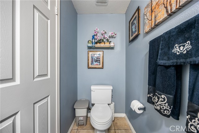 Detail Gallery Image 22 of 53 For 40755 Knollwood Ct, Palmdale,  CA 93551 - 5 Beds | 4 Baths