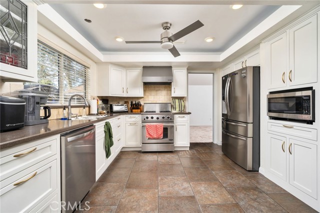 Detail Gallery Image 18 of 42 For 12 Quail Creek Ln, Pomona,  CA 91766 - 4 Beds | 3 Baths