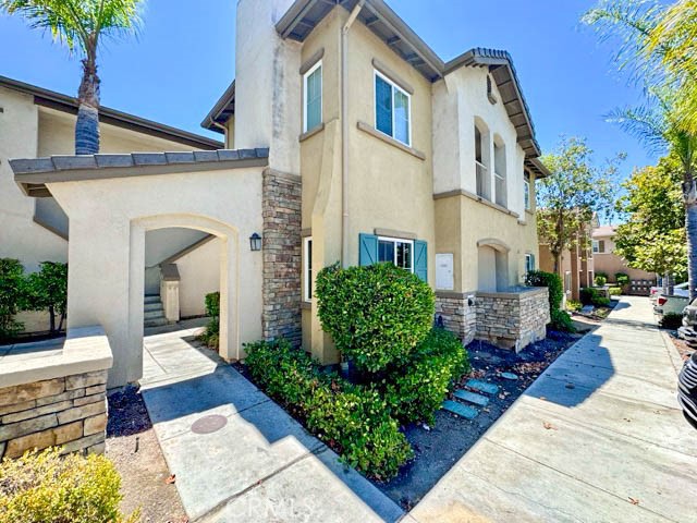 Detail Gallery Image 1 of 29 For 26490 Arboretum Way #1401,  Murrieta,  CA 92563 - 2 Beds | 2 Baths