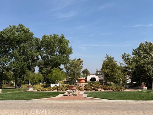 1576 Lindsey Peak, Beaumont CA: https://media.crmls.org/medias/f0a96ae7-e891-43b7-be0d-40f89ebb850e.jpg
