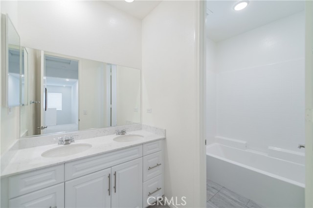 24716 Acadia Drive, Corona CA: https://media.crmls.org/medias/f0aaac94-a242-4415-b5ad-80f7cd7e2cda.jpg