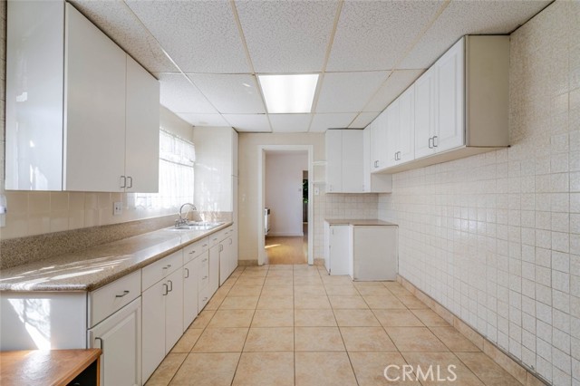 Detail Gallery Image 13 of 32 For 1716 3/4 Winona Bld, Los Angeles,  CA 90027 - 2 Beds | 2 Baths