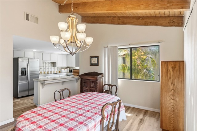 Detail Gallery Image 7 of 42 For 30619 Early Round Dr, Canyon Lake,  CA 92587 - 3 Beds | 2/1 Baths