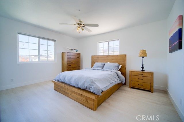 Detail Gallery Image 9 of 27 For 308 13th St, Seal Beach,  CA 90740 - – Beds | – Baths