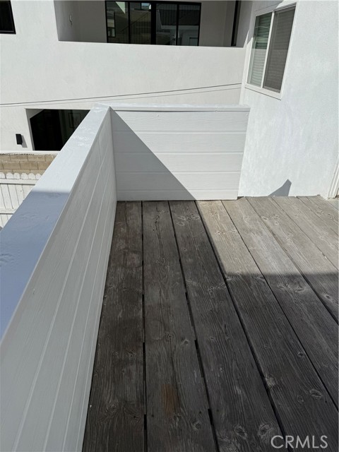 514 .5 Marigold Ave, Corona del Mar CA: https://media.crmls.org/medias/f0ac92e9-8c2a-4ebc-9cdf-1ef389c83f89.jpg