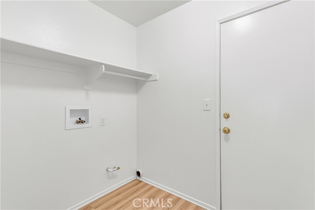 Detail Gallery Image 19 of 29 For 45550 Fairbanks Ave, Lancaster,  CA 93534 - 4 Beds | 2 Baths
