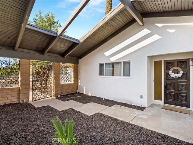 Detail Gallery Image 20 of 66 For 5527 W Olive Ave, Fresno,  CA 93722 - 4 Beds | 3/1 Baths