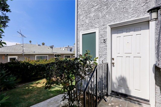 1910 Grant Avenue, Redondo Beach, California 90278, 3 Bedrooms Bedrooms, ,2 BathroomsBathrooms,Residential,Sold,Grant,SB23036072