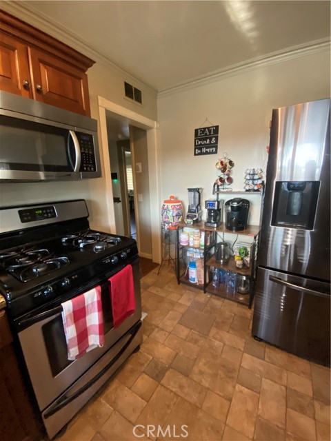 Detail Gallery Image 29 of 54 For 6981 Osbun Rd, San Bernardino,  CA 92404 - 5 Beds | 2 Baths