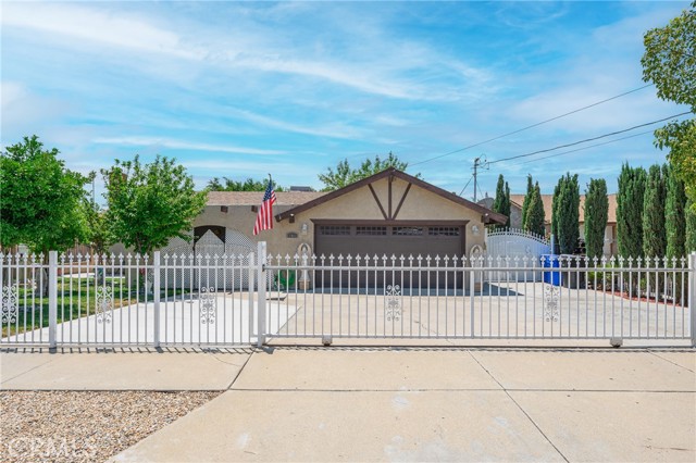 17061 Malaga Street Fontana CA 92336