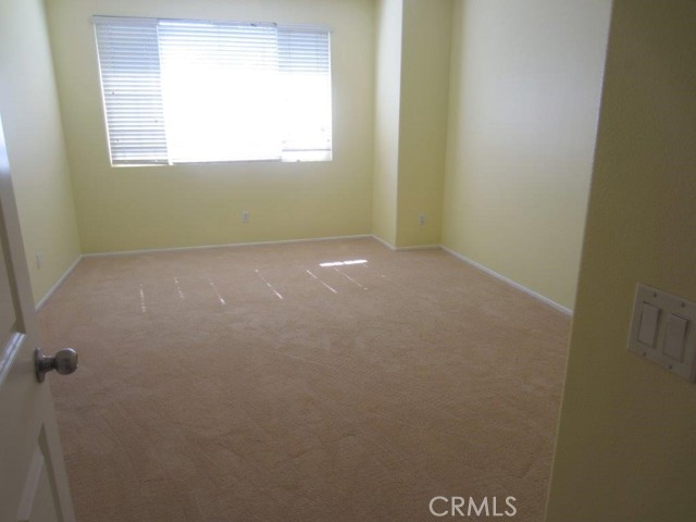 1751 Watercrest Way, Simi Valley CA: https://media.crmls.org/medias/f0af7d7d-a880-48c7-87a2-b5430a449842.jpg