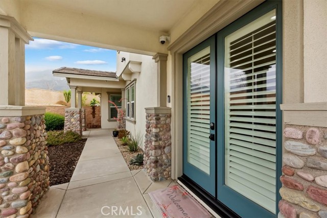 12170 Alamo Drive, Rancho Cucamonga CA: https://media.crmls.org/medias/f0b09422-eef9-4ad4-8652-dfbed7381bfb.jpg