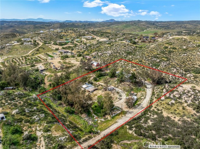 Detail Gallery Image 30 of 35 For 43870 Wilson Valley, Hemet,  CA 92544 - 3 Beds | 2 Baths