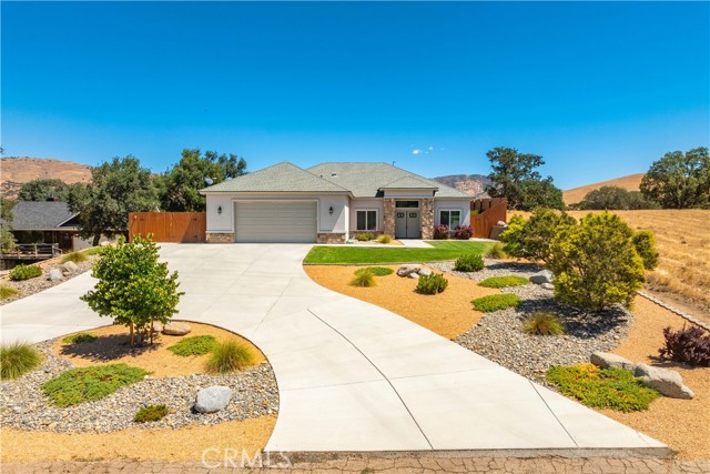 Detail Gallery Image 2 of 50 For 22600 Camp Dr, Tehachapi,  CA 93561 - 3 Beds | 2 Baths