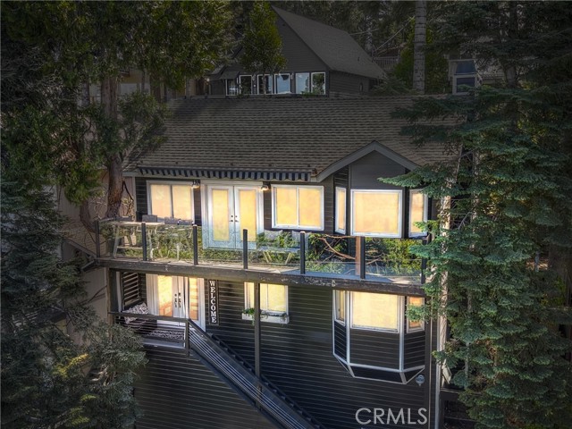 Detail Gallery Image 1 of 42 For 533 Sunderland, Lake Arrowhead,  CA 92352 - 3 Beds | 3/1 Baths
