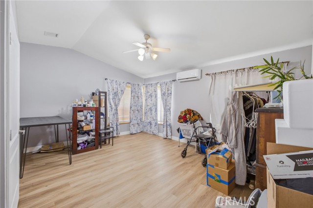 Detail Gallery Image 29 of 54 For 301 Oleander, San Jacinto,  CA 92582 - 4 Beds | 3 Baths