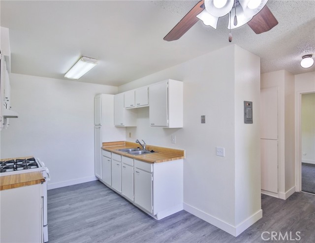 Detail Gallery Image 33 of 63 For 1066 N Orange St, Riverside,  CA 92501 - – Beds | – Baths