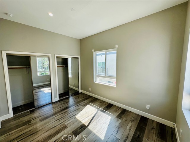 Detail Gallery Image 13 of 20 For 5741 Fulcher Ave #1/2,  North Hollywood,  CA 91601 - 4 Beds | 4 Baths