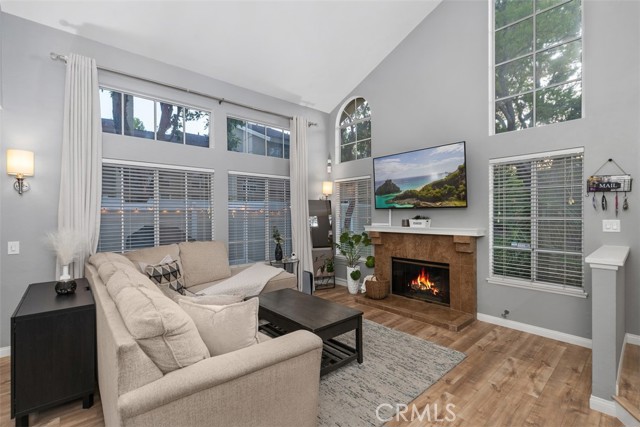 26232 Morning Glen, Lake Forest CA: https://media.crmls.org/medias/f0b598b5-40c1-42de-9b38-7a4326a3ffea.jpg